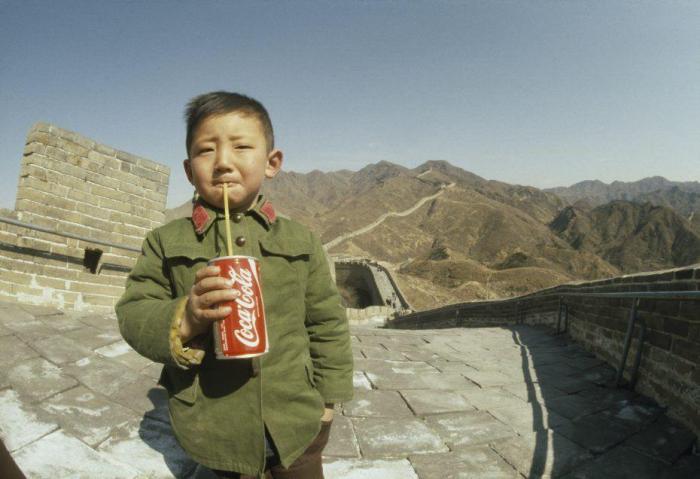 История  появления бренда 可口可乐 (Coca - Cola) в Китае.