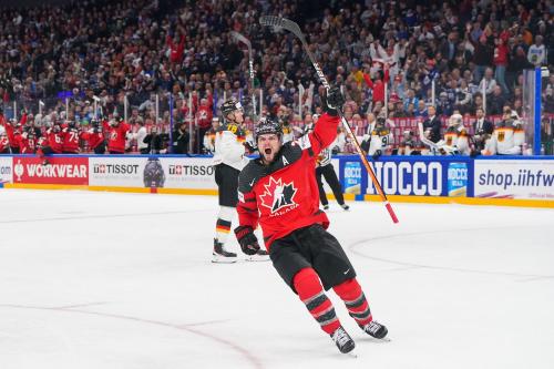 Сборная Канады по хоккею  28-й раз стала чемпионом мира