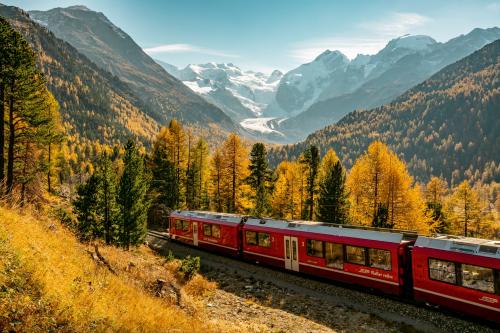 По Швейцарии - на сырном поезде