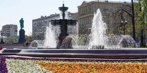 Самые необычные фонтаны Москвы