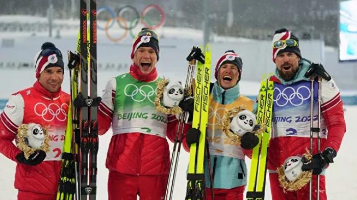 Российские лыжники впервые в истории завоевали золото Олимпиады в эстафете.
